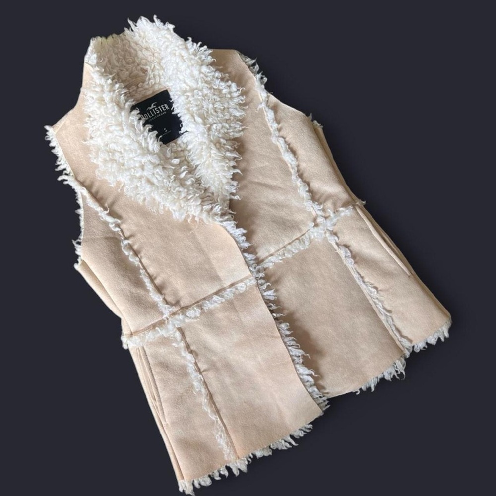 Faux-Suede Fur-Lined Fuzzy Hollister Fashion Vest